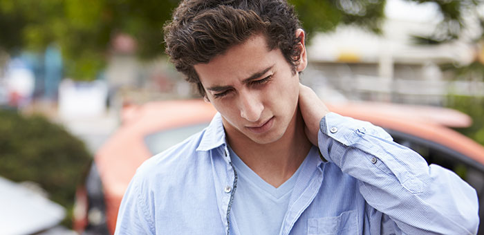 patient with pinched nerve needing auto accident chiropractor in Allen